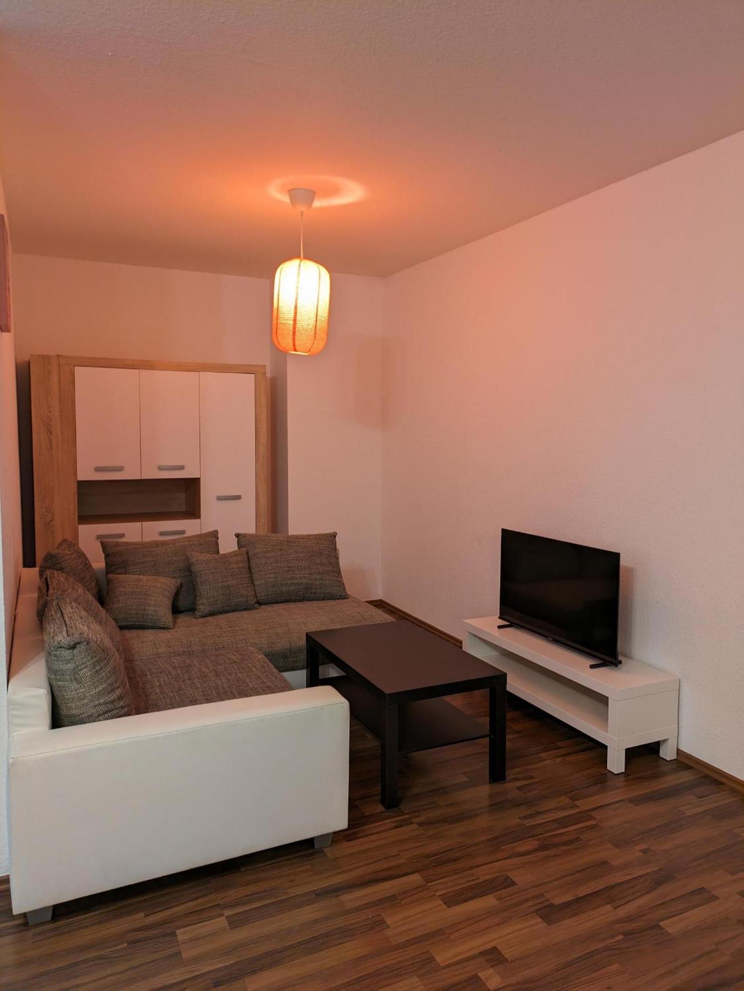 Interaktiv Appartements In Ratingen - Duesseldorferstrasse Exterior photo
